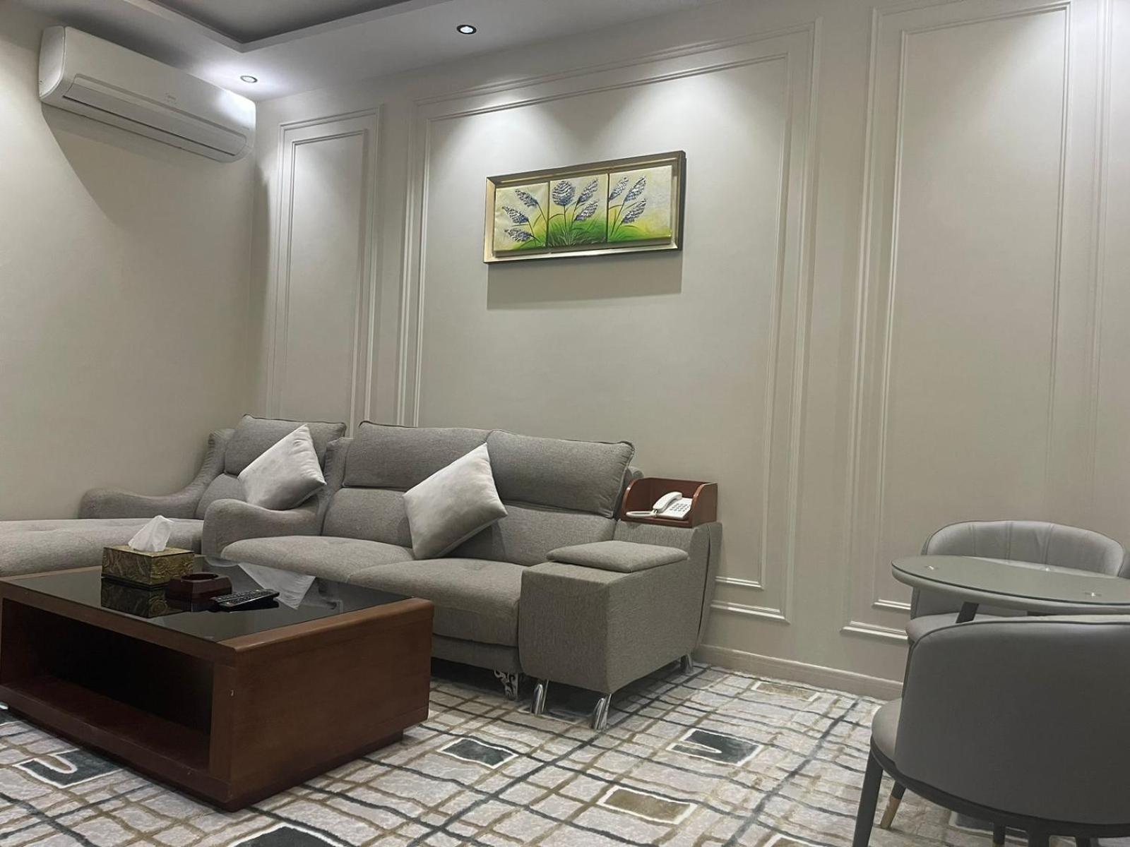 Nourth House Aparthotel Эль-Курайят Экстерьер фото