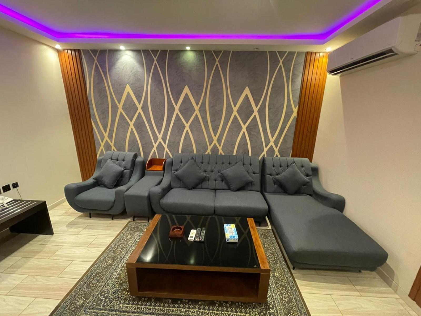 Nourth House Aparthotel Эль-Курайят Экстерьер фото